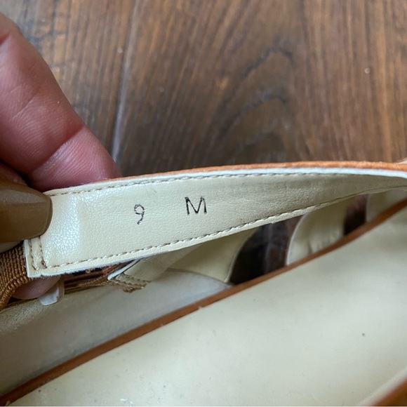 Rangoni Almafi Women’s Cognac Tan Leather Strappy Wedge Sandals SZ 9 - Picture 13 of 14